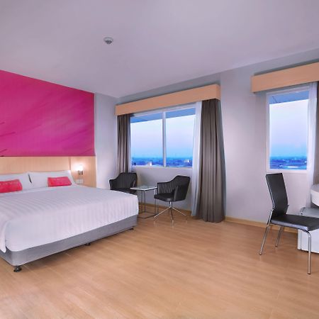 Favehotel Jababeka Cikarang Zewnętrze zdjęcie