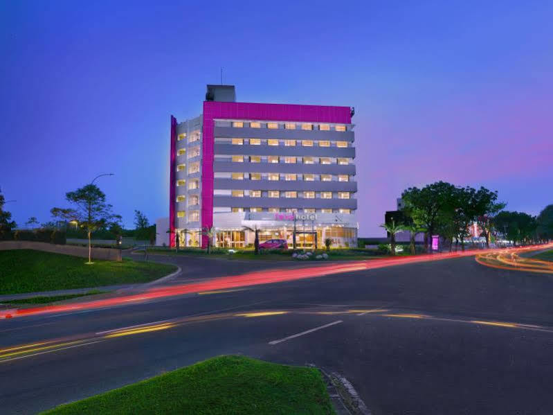 Favehotel Jababeka Cikarang Zewnętrze zdjęcie